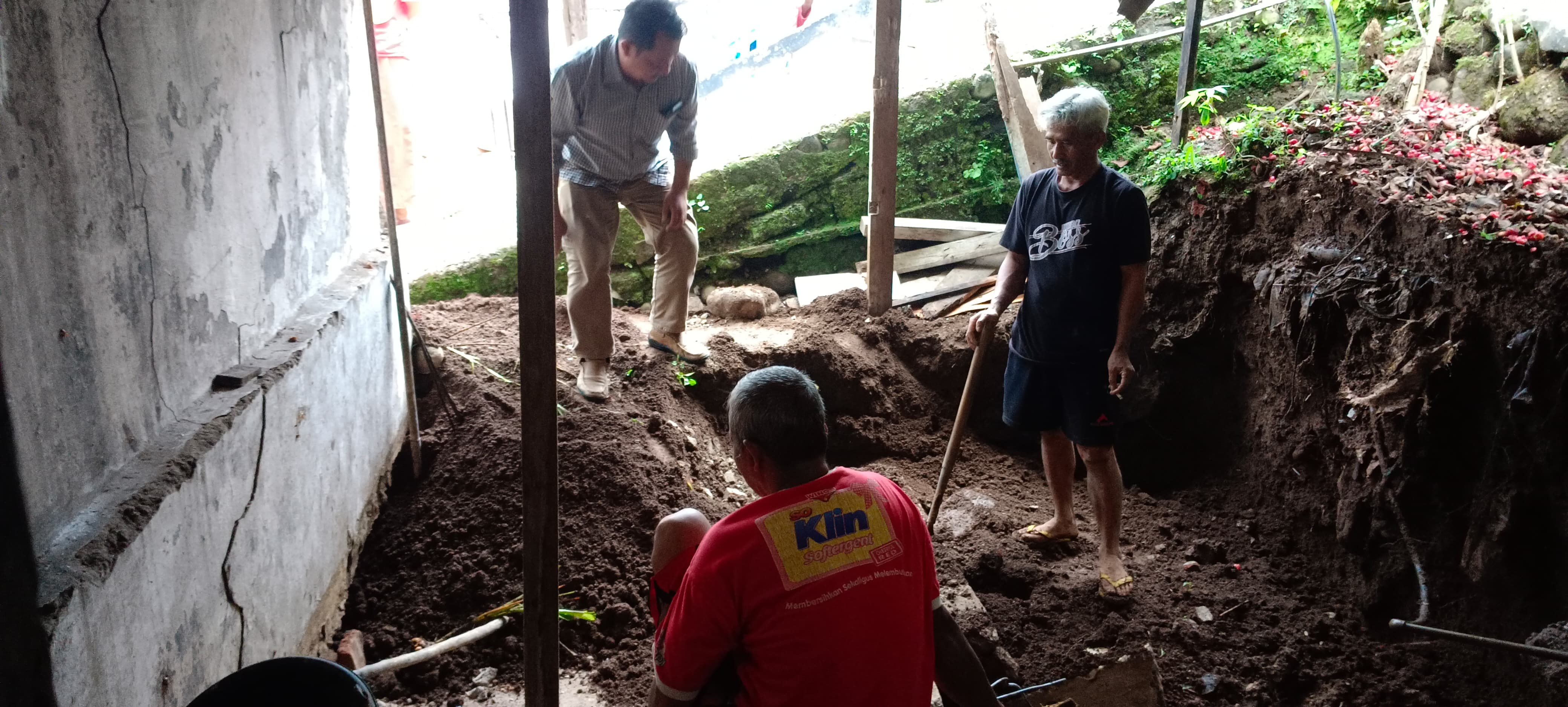 kecamatan-leksono-melakukan-mitigasi-bencana-di-desa-selokromo-9-4