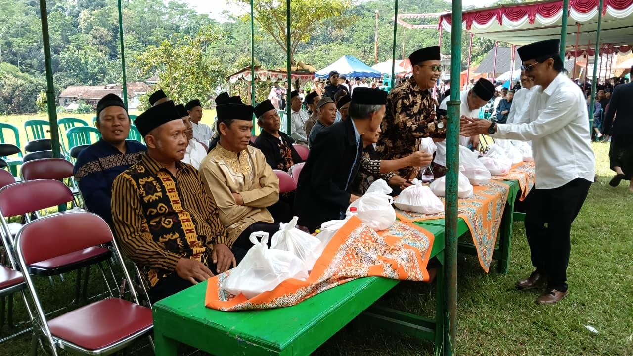 menghadiri-pengajian-menyambut-tahun-baru-islam-1-muharam-1448-h